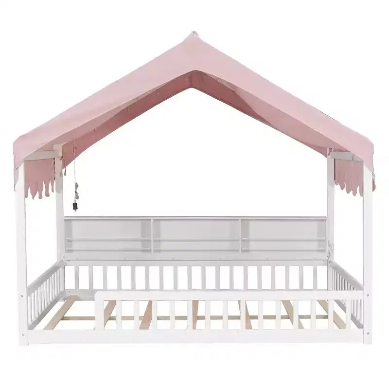 Cadre de lit en bois pleine taille au ras du sol, lit de repos en forme de maison avec clôture, 3 étagères de rangement, rideau