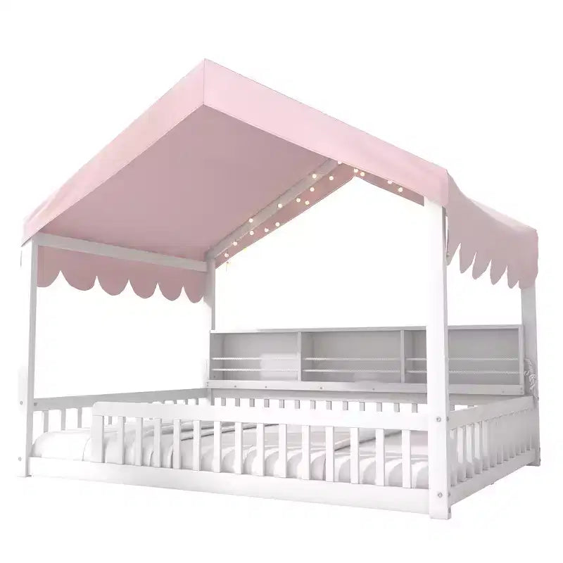 Cadre de lit en bois pleine taille au ras du sol, lit de repos en forme de maison avec clôture, 3 étagères de rangement, rideau