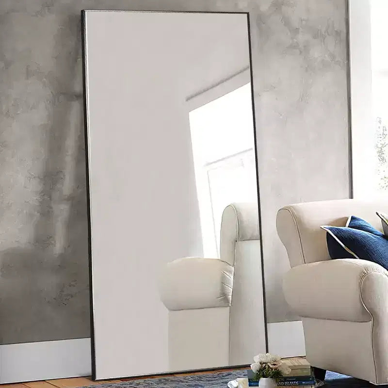 Miroir sur pied grande taille 71x32 encadré noir