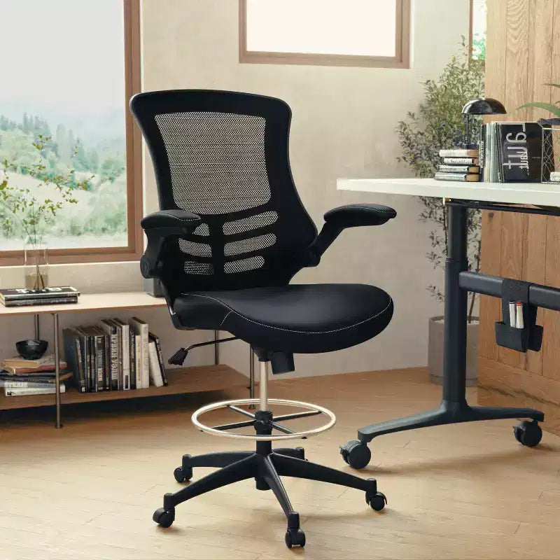 Chaise de bureau ergonomique mi-dossier en maille avec anneau repose-pieds et accoudoirs relevables